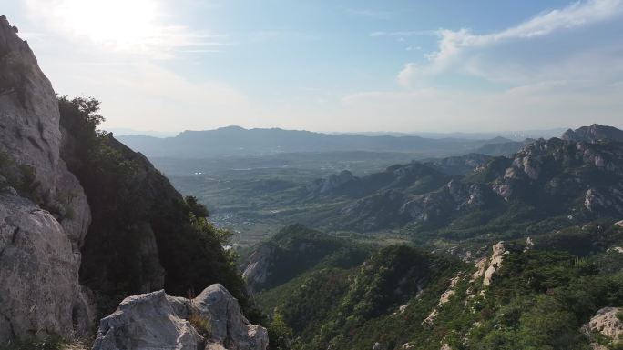 航拍山东省烟台市牟平区单耳山秋季风景