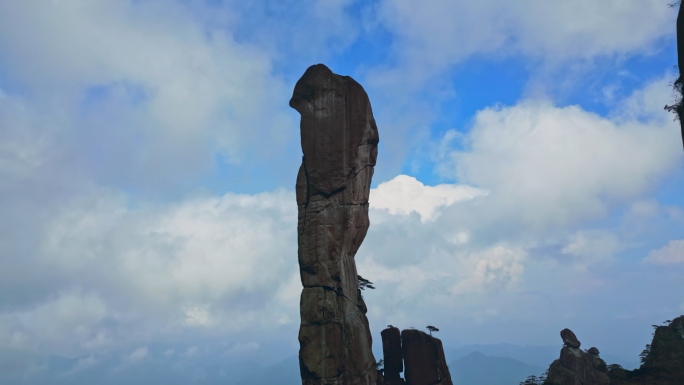 三清山巨蟒出山