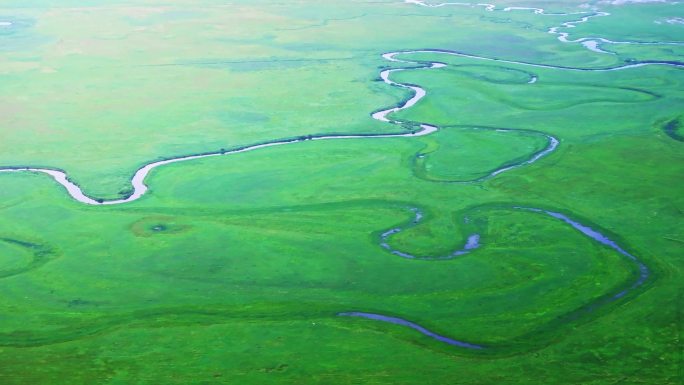 4K航拍内蒙古草原上蜿蜒的河流