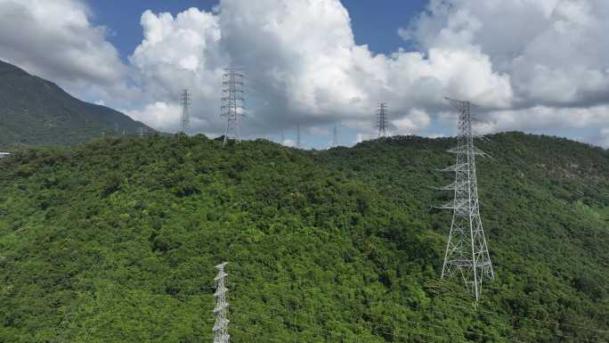 高山电力电塔电网高压输电塔航拍