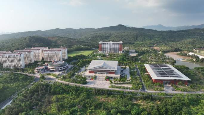 厦门大学航拍校园建筑风光学校风景教学楼