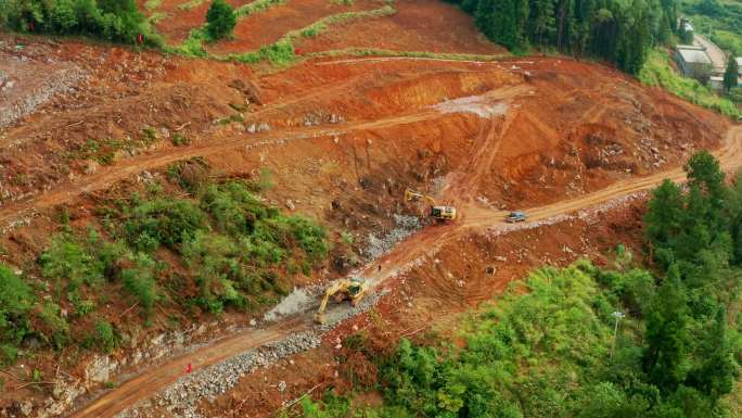 4k航拍沪昆高速路贵阳段工程建设