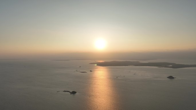 大海航拍海面日出风光飞向大海天空海洋风景