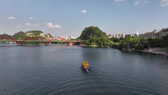 4K航拍广西柳州水上公交