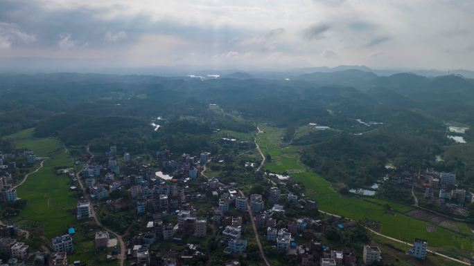 航拍粤西地区乡村延时美丽乡村早晨