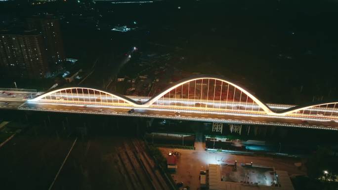 郑州铁路北站北三环跨铁路大桥夜景