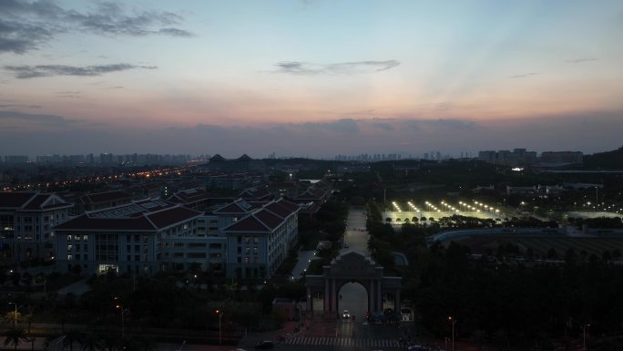 厦门大学航拍校园晚霞风景建筑风光学校夜景