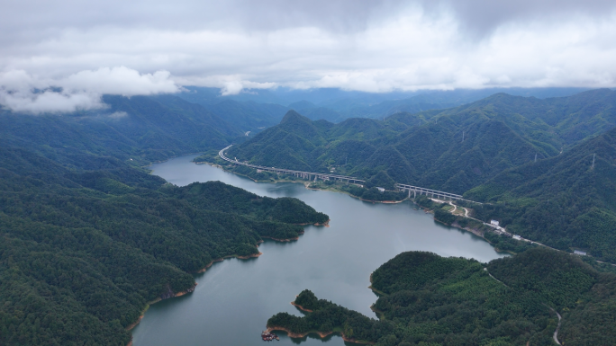 霍山磨子潭水库航拍4K