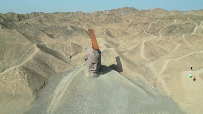 航拍瓜州沙漠汉武帝雕像