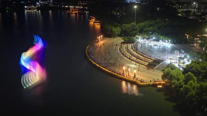 临海灵湖景区夜景