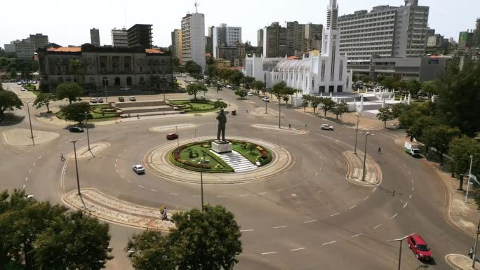 莫桑比克马普托普拉普拉达中心Independência的航拍图像。