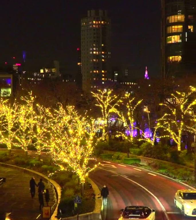 六本木东京中城的圣诞彩灯