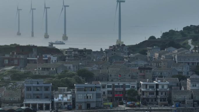 航拍平潭岛 沙滩 大海 风电 大风车