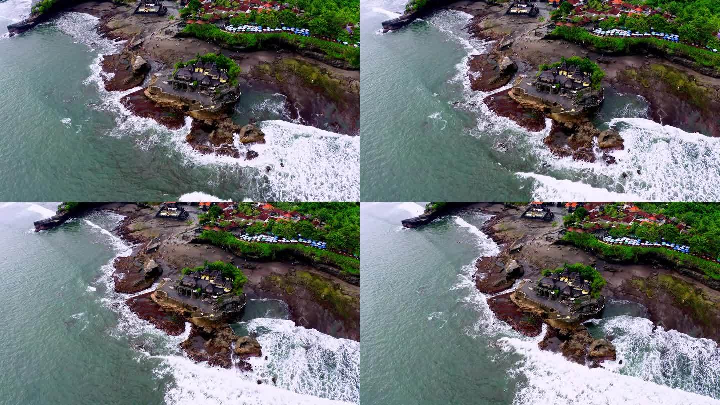 古印度塔纳神庙在巴厘岛的海浪中形成岩石。