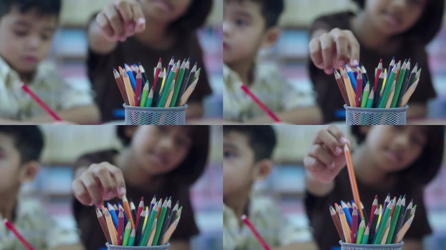 给孩子们的彩色铅笔。