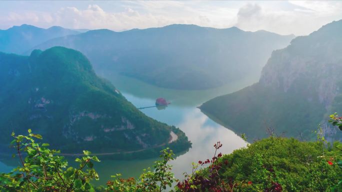 山西省晋城市阳城县九女仙湖山水风景