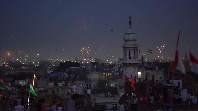 德里市中心的排灯节庆祝活动