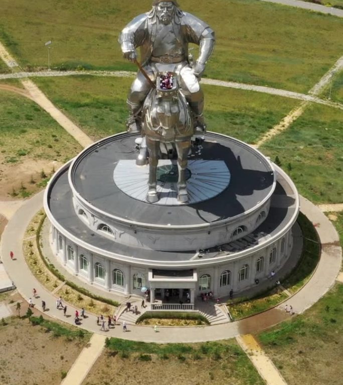 成吉思汗雕像的鸟瞰图