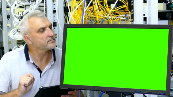 中央服务器监控和系统维护技术员(绿屏)