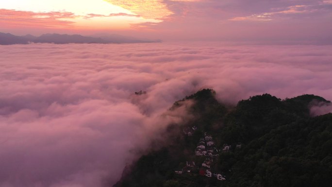 仙境齐云山