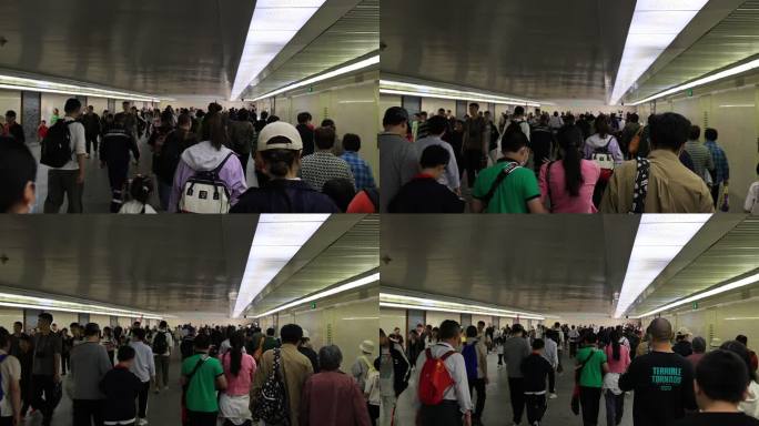 十一假期北京天安门广场地下通道人流量