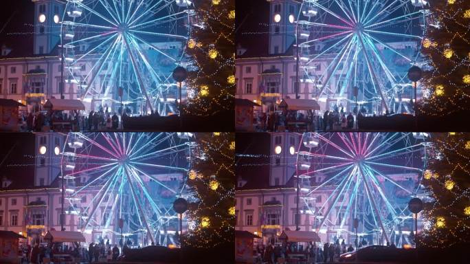 欢乐的圣诞气氛弥漫在马里博尔迷人的城市广场上