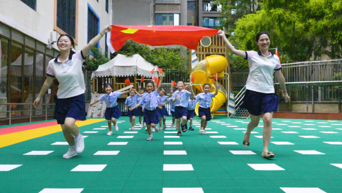 中国梦国庆节小孩举红旗快乐奔跑祝福祖国