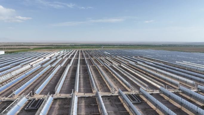 革命性槽式聚光太阳能电站:绿色能源的突破