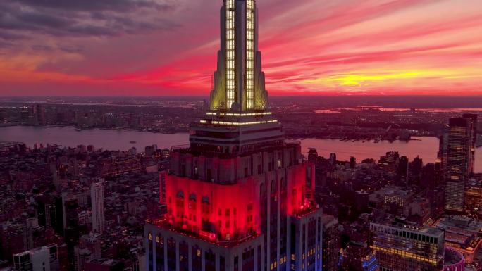 航拍纽约曼哈顿帝国大厦哈德逊河日落夜景灯