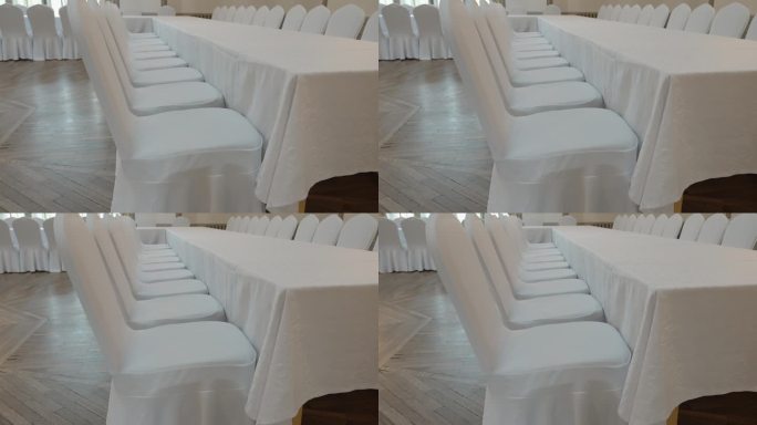 爱沙尼亚桌子上的白色椅套