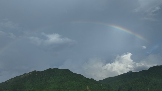 彩虹 云 延时 前推进 高清