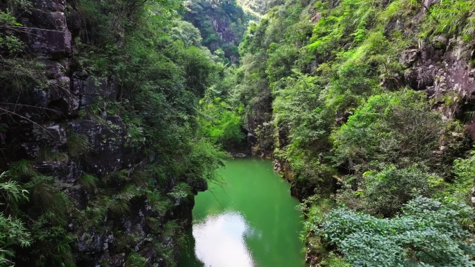 三里长峡