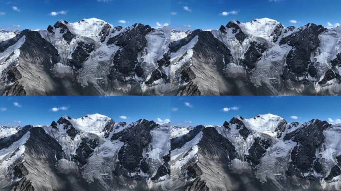 新疆天山山脉雪山