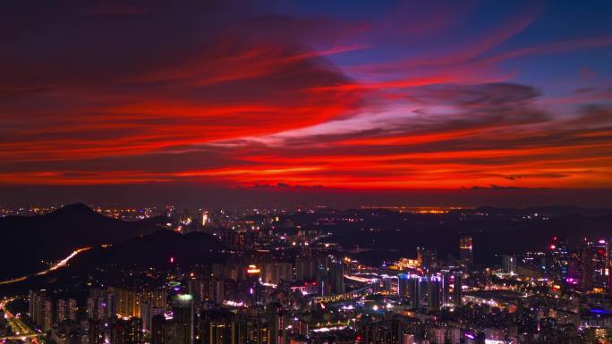 城中村夜景晚霞