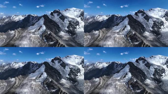 新疆天山山脉雪山