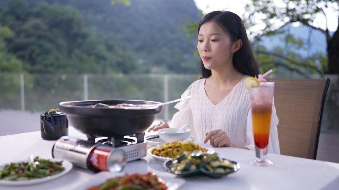 美女山区民宿酒店体验乡村美食4