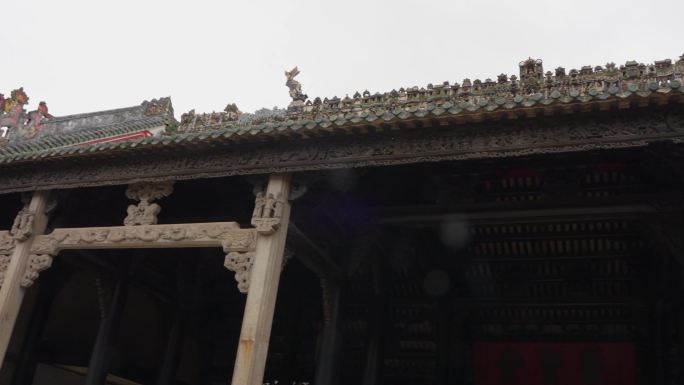 4K实拍，广州陈家祠古色古香的建筑群屋顶