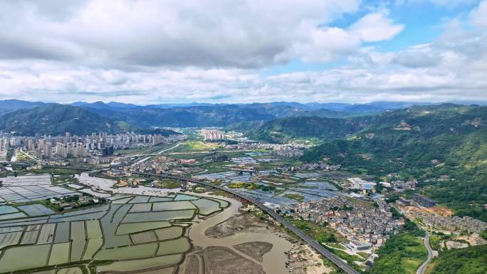 航拍福建宁德霞浦北岐滩涂 霞浦县城全景