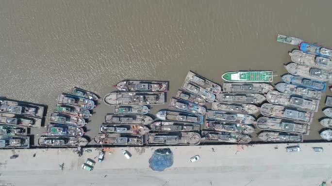 海边渔村码头 小渔村 唐山渔村 码头渔船