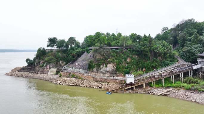 航拍赤壁名胜风景区