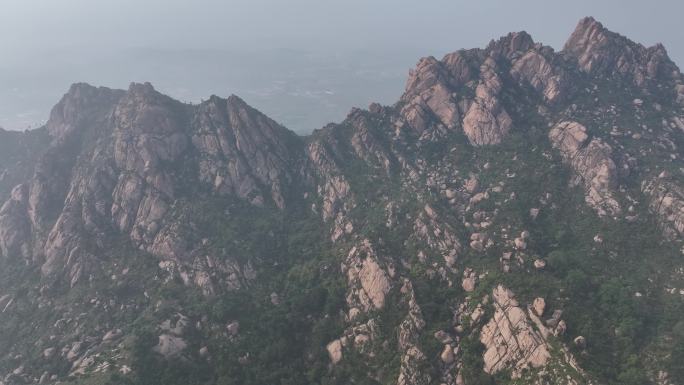 航拍山东荣成人和镇院夼村铁槎山奇石风景