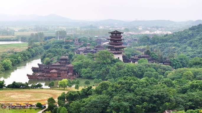 航拍赤壁名胜风景区