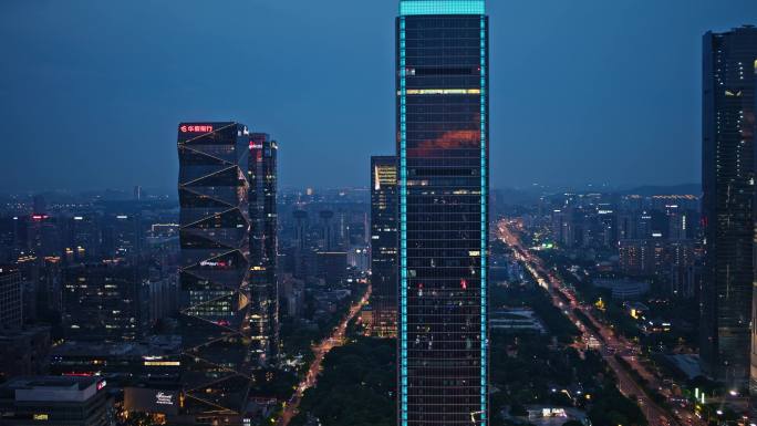 南京双子塔河西金融城夜景2