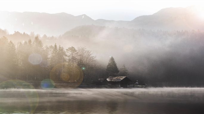 雾中山湖 画意山水 唯美山湖意境