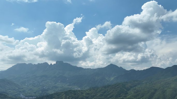 山峰群山脉风景江西省上饶市广信区灵山航拍