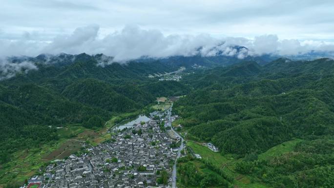 航拍安徽省黟县黄山西递古村落