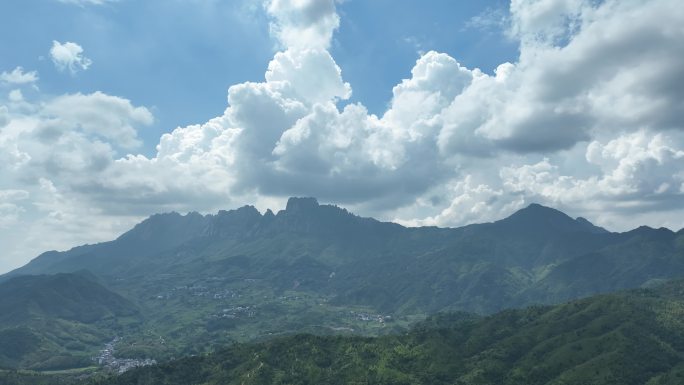 山峰群山脉风景江西省上饶市广信区灵山航拍