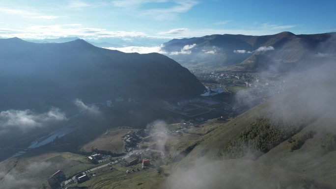 川西高山云海