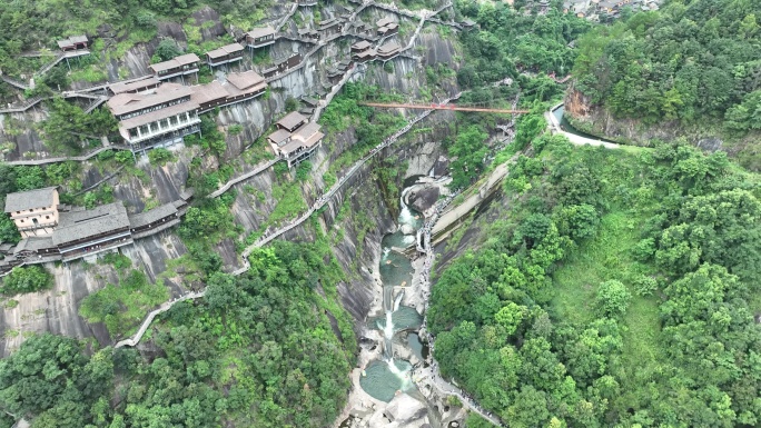 上饶望仙谷航拍山谷古村落古建筑悬崖房屋子