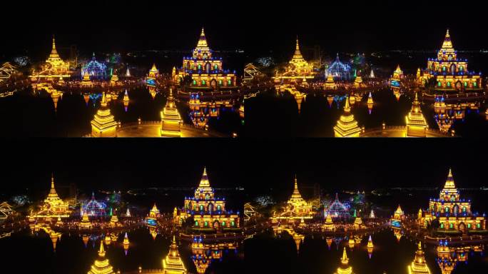 璀璨的瑞丽市一寨两国佛塔